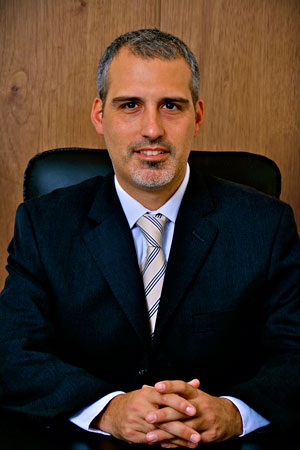 Dr. Mariano M. Negri, Curriculum Vitae